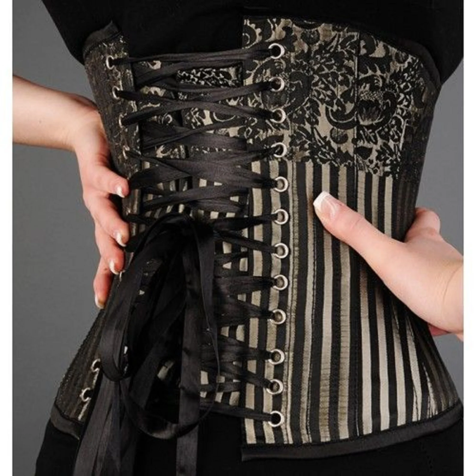 MISTRESS LEATHER CORSET & STRAPS - Image 7